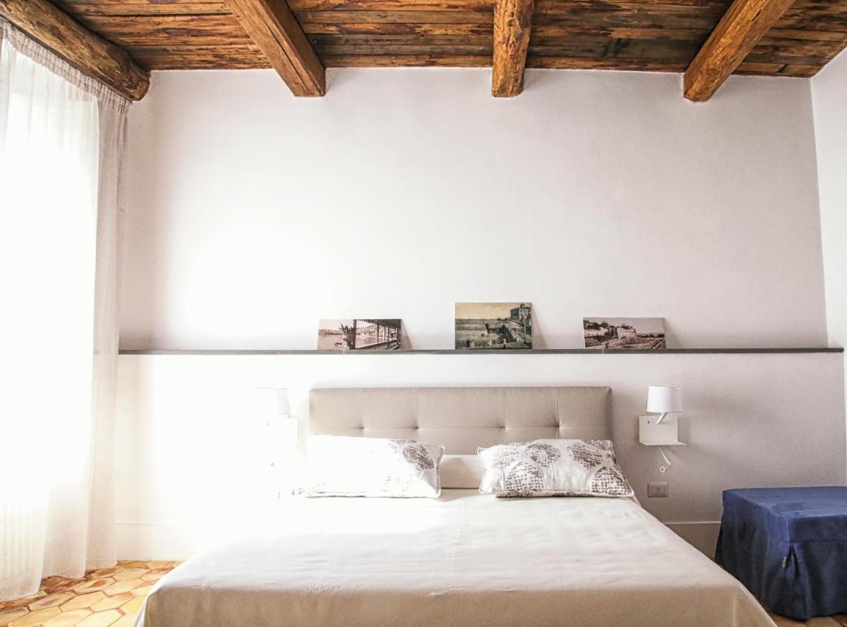 Residenza Ucci Ali Βίλα Κρότωνας Εξωτερικό φωτογραφία